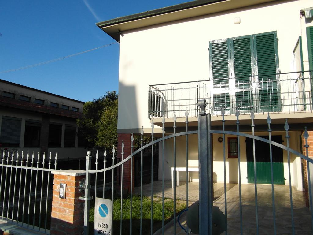 La Casa Di Nila Apartment Pisa Ngoại thất bức ảnh