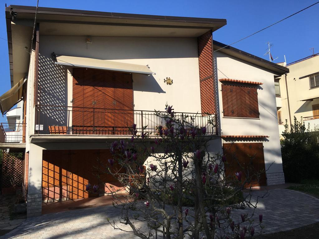 La Casa Di Nila Apartment Pisa Ngoại thất bức ảnh